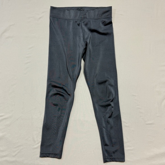 Justice Gray Satin Leggings Girl’s 8 Silky Smoth Elastic Waist Comfy Winter Xmas - Picture 1 of 6